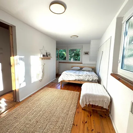 Holiday home Nad Jeziorem Trzechowskim W Lesie Letniskowy Na Wsi Iwiczna